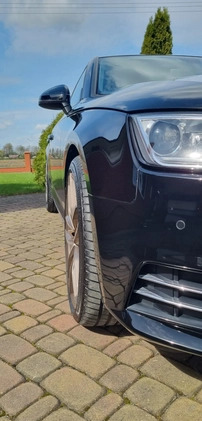 Audi A4 cena 82500 przebieg: 127610, rok produkcji 2016 z Sieradz małe 211